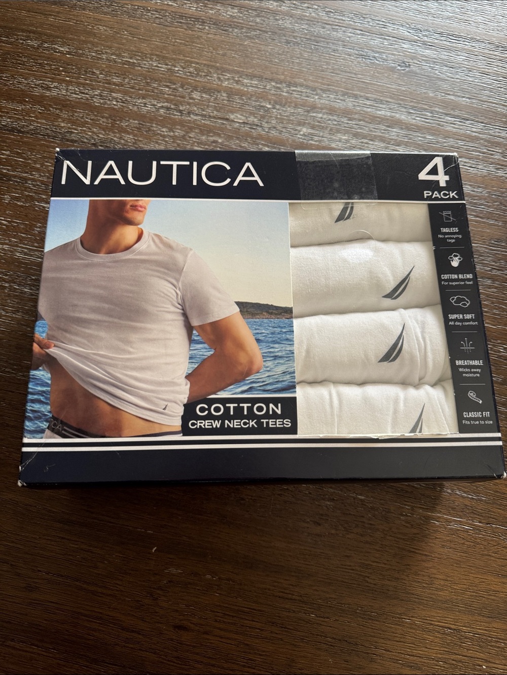 Nautica Men’s White Cotton Crew Neck Tees - 4 Pack Size M